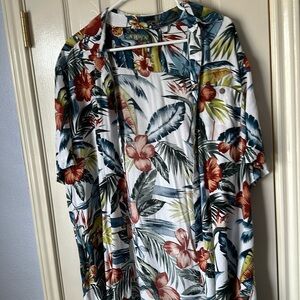 Campia Flower Button Up Shirt